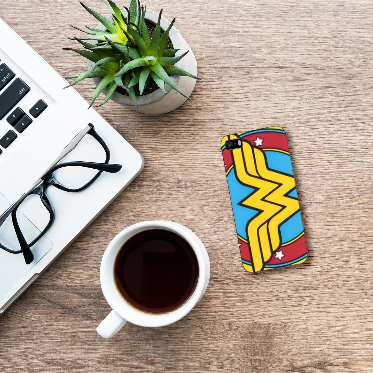 DC Comics Wonder Woman iPhone 5/5s Hardshell Case
