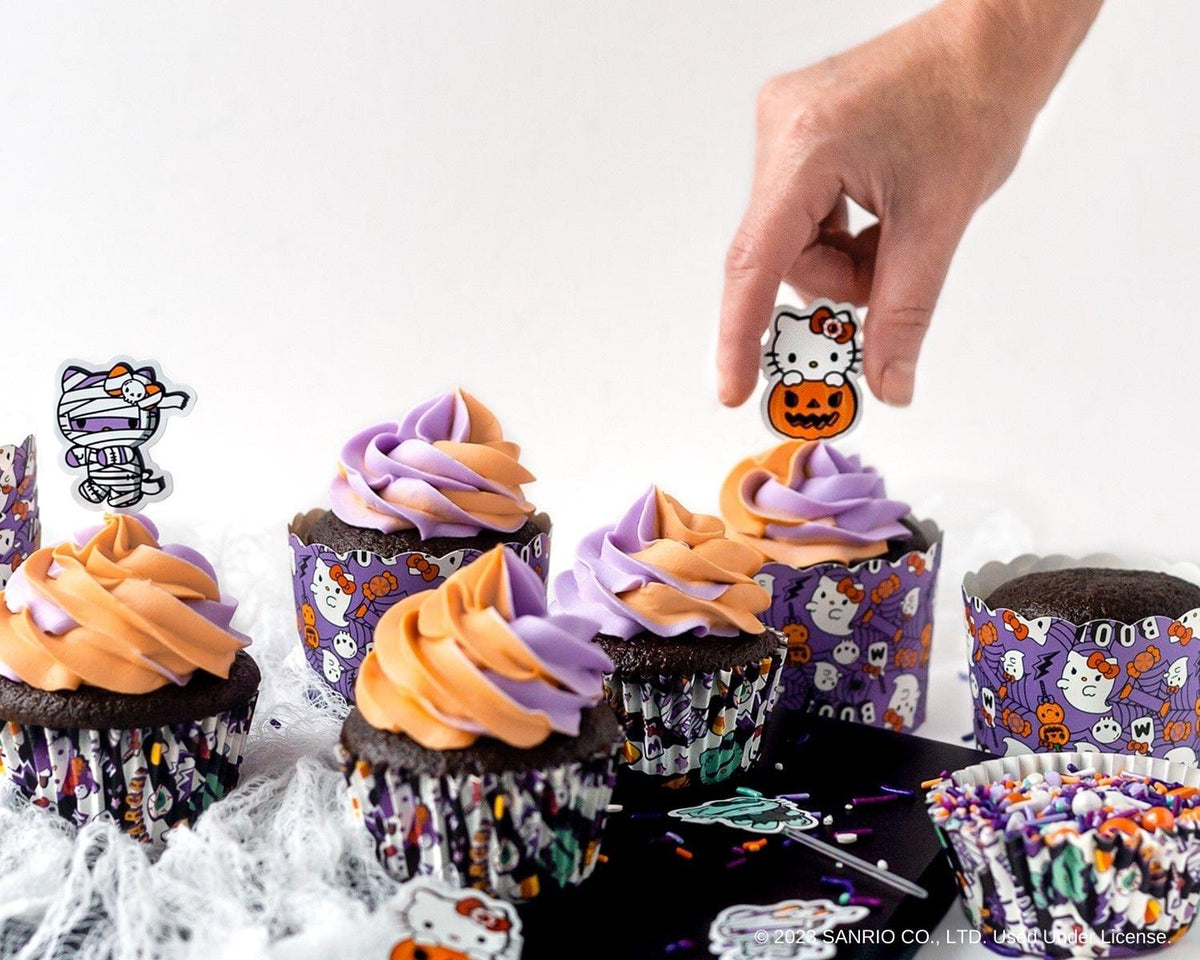 Sanrio Hello Kitty Halloween 37-Piece Cupcake Party Set