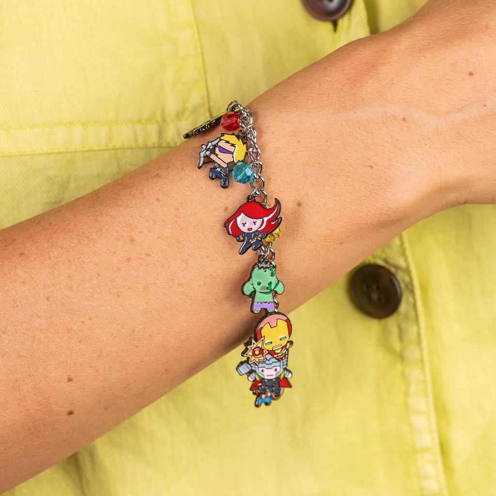 Marvel The Avengers Chibi Characters 15mm Enamel Charm Silver Chain Bracelet