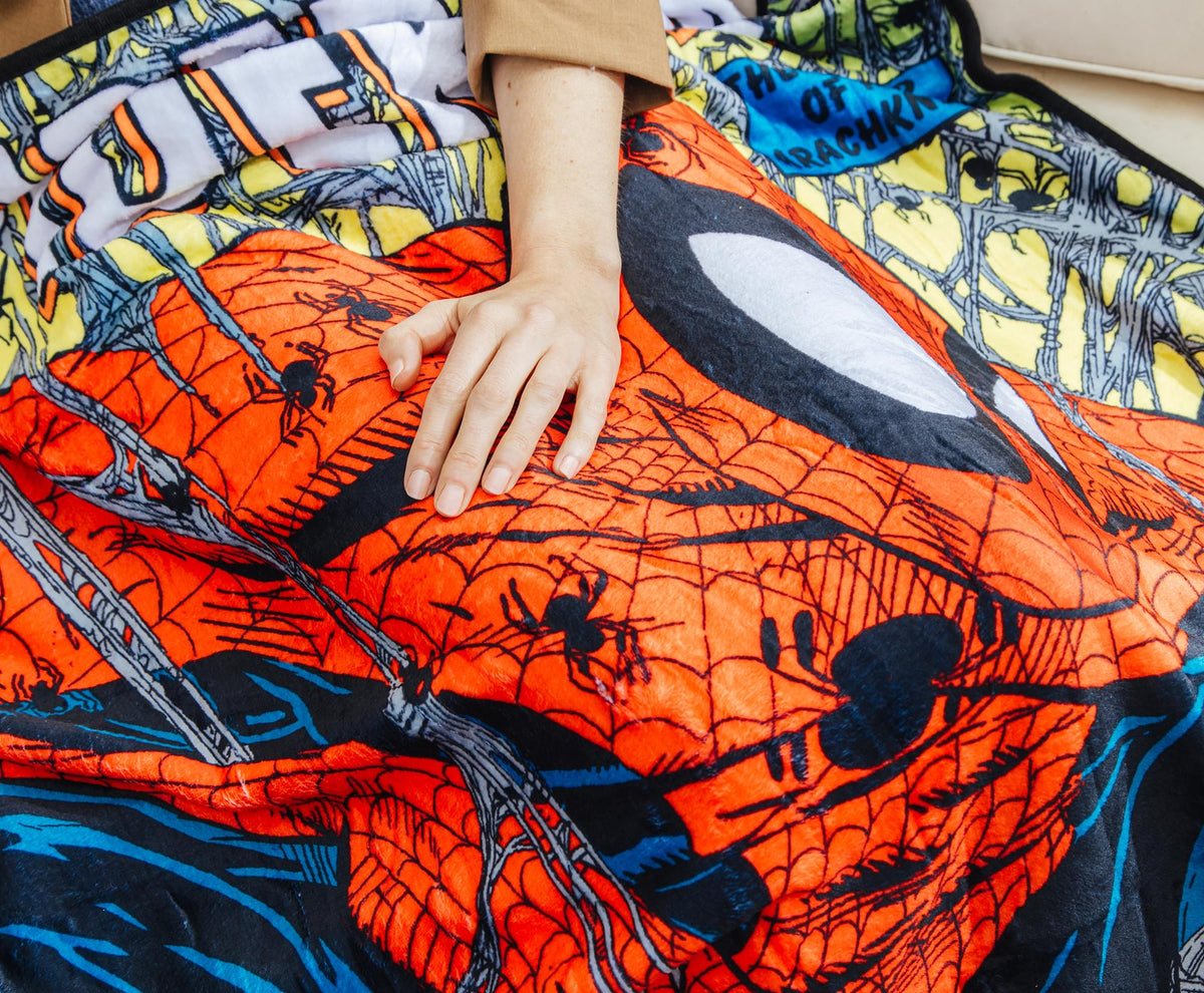 Marvel Comics Spider-Man Comic Book Cover Fleece Throw Blanket | 45 x 60 Inches