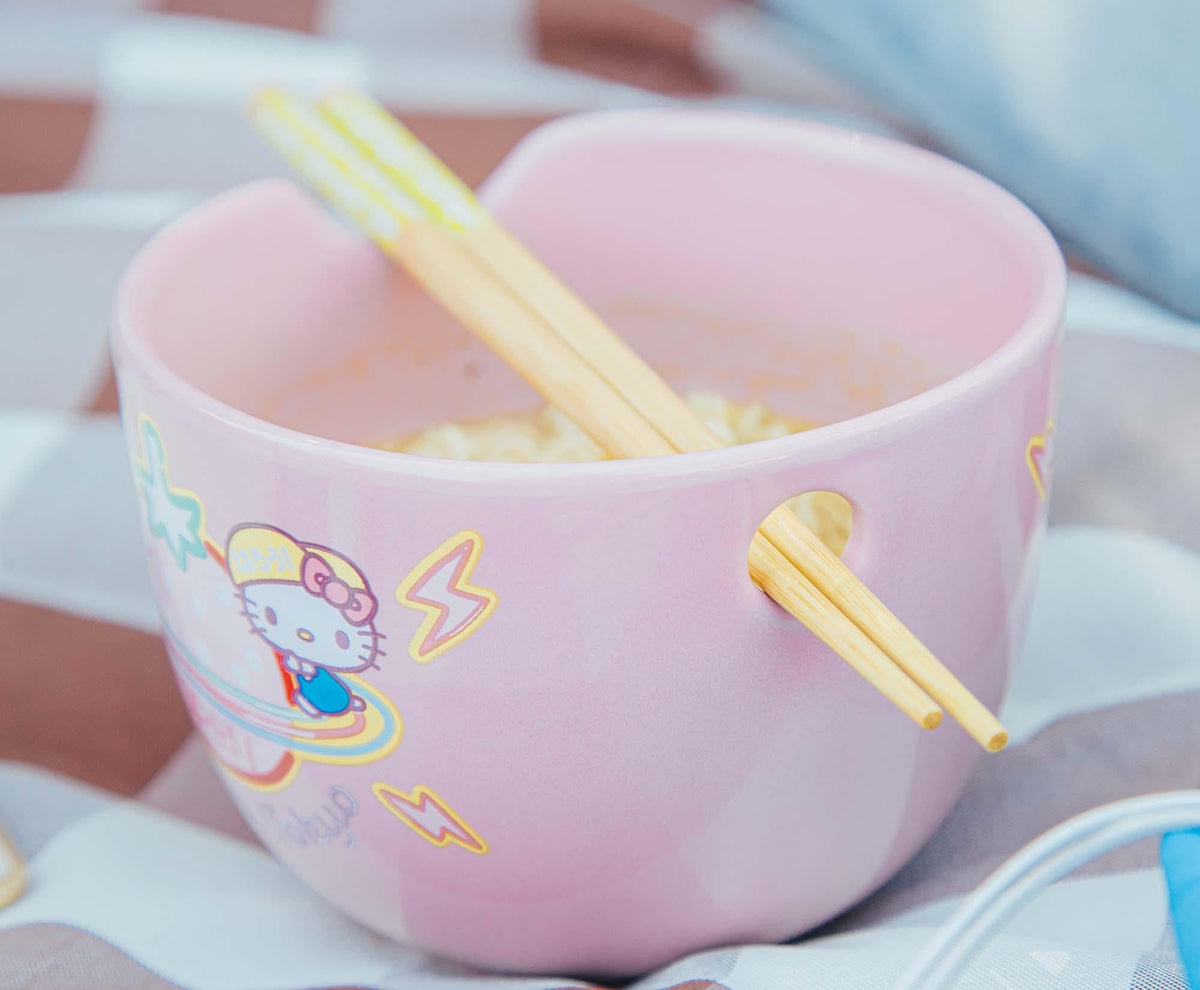 Sanrio Hello Kitty "Kawaii Tokyo" 20-Ounce Ramen Bowl and Chopstick Set